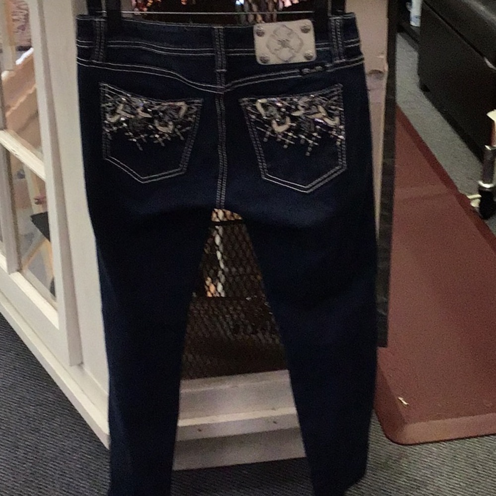 Jeans - Picture 2 of 2